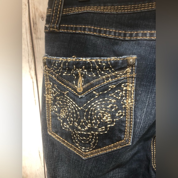 Cowgirl Up Mid-Rise Bootcut Denim Jeans WomenCGJ30702 30/34 (W33” L42.5” I33.5”) - Picture 6 of 10